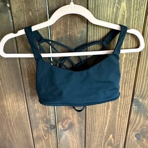 Lululemon black bra